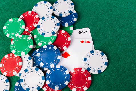 como apostar en poker texas holdem y maximizar tus ganancias