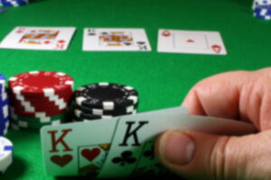 ¿Tu Mano de Poker es Ganadora? Averígualo Ahora